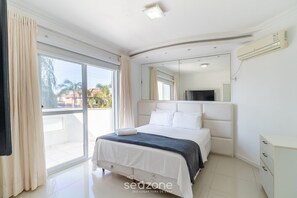 Villa - 4B House w Pool in Jurere Internacional Mer0671 (Florianópolis)