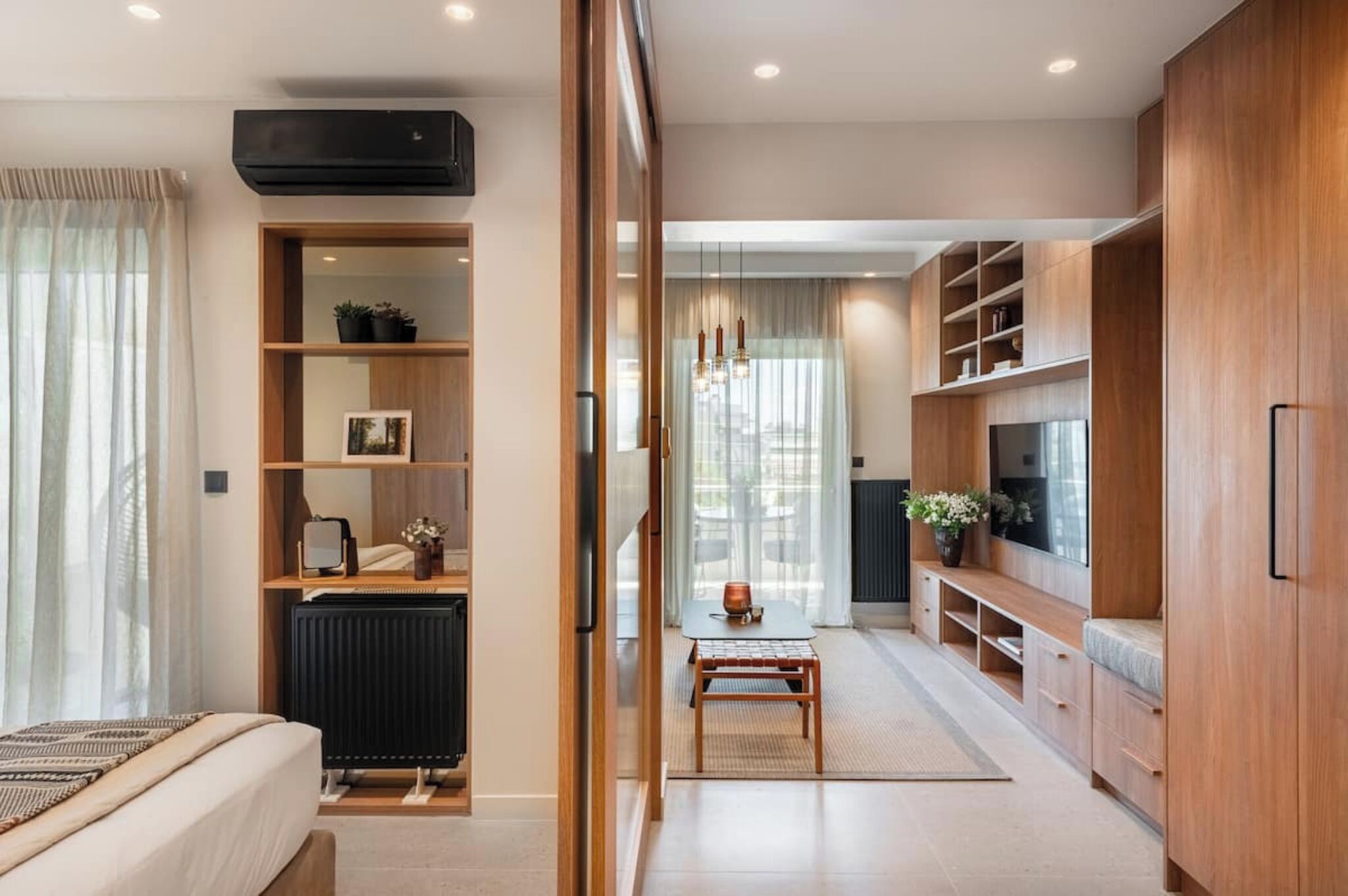 1 chambre, fer et planche à repasser, accès au Wi-Fi (inclus)