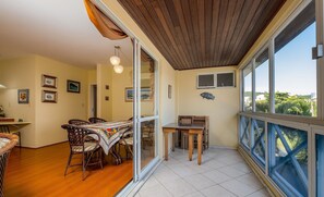 Dining - Apt With Grill 300m From the Beach Mdo201 (Florianópolis)