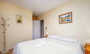 Room - Apt With Grill 300m From the Beach Mdo201 (Florianópolis)