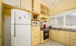 Private kitchen - Apt With Grill 300m From the Beach Mdo201 (Florianópolis)