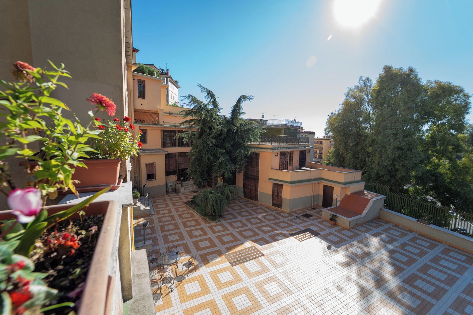 Quarto casal, vista para o jardim | Vista do quarto