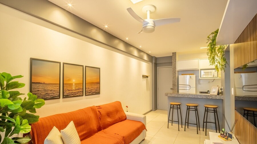 Apart in Condo w/ Pool and Gym Ste0312