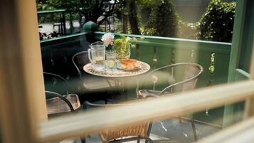 Apartamento luxo, 1 quarto, terraço | Terraço/pátio