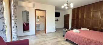 Room-villa Casavecchia Caselli