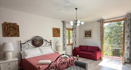 Room-villa Casavecchia Caselli