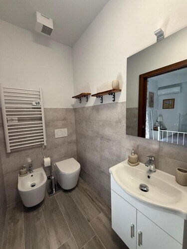 Room-charming Guest Room in Villa Casave