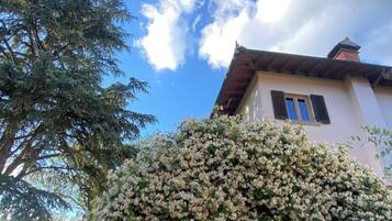 Chambre, 1 chambre, accessible aux personnes à mobilité réduite, terrasse | Jardin