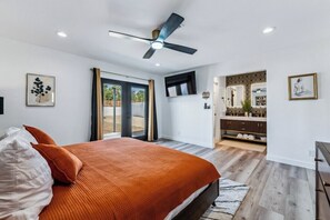 3 chambres, fer et planche à repasser, Wi-Fi gratuit, draps fournis