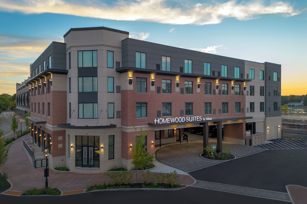 Homewood Suites By Hilton Portsmouth Downtown