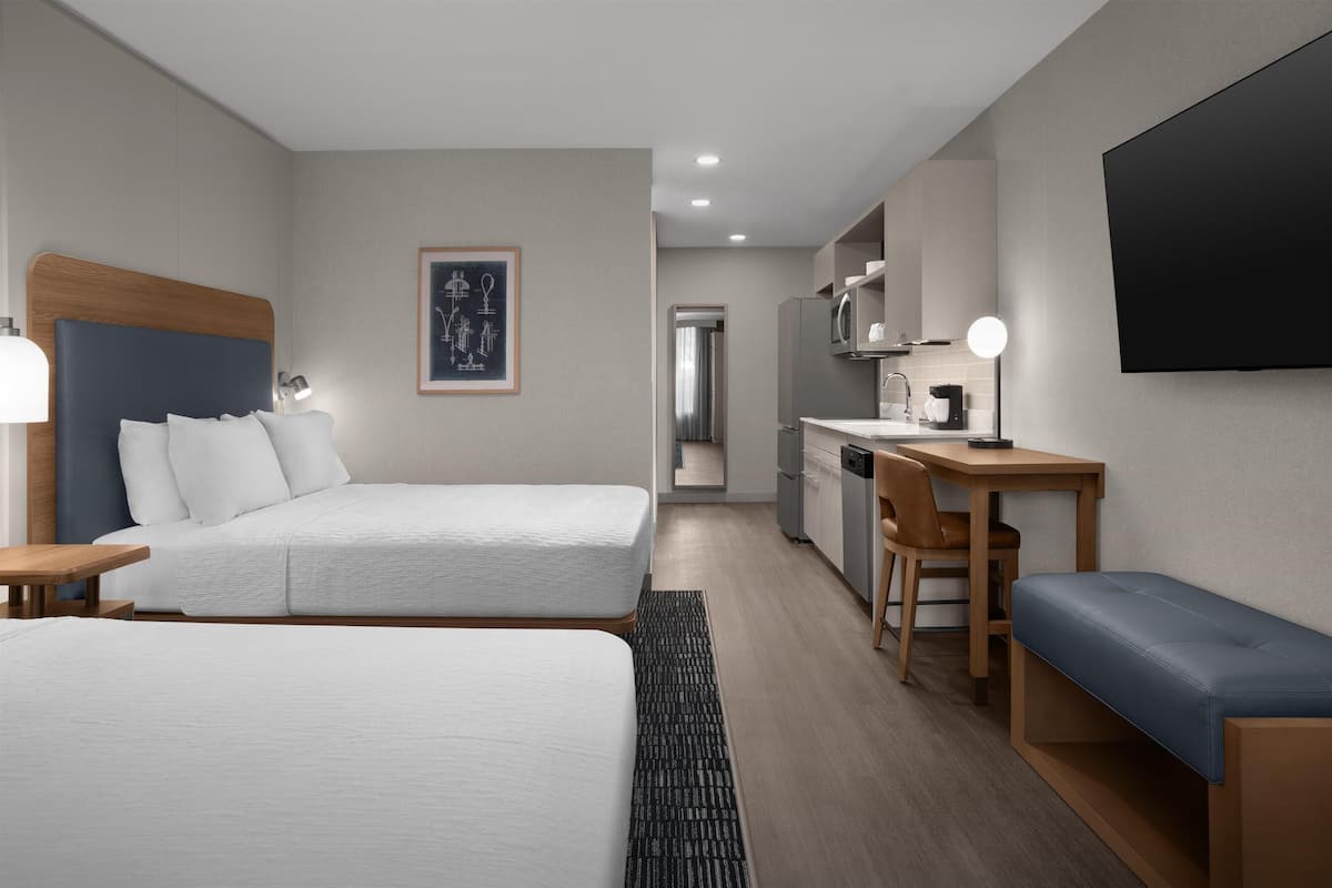 Premium bedding, down duvets, in-room safe, blackout curtains