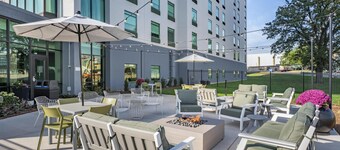 Spark By Hilton Madison Central