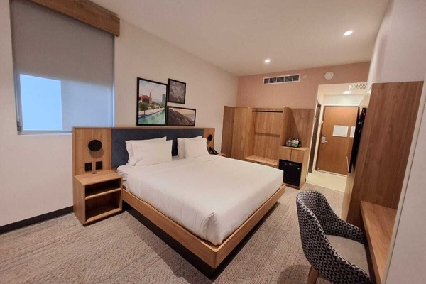 In-room safe, desk, laptop workspace, iron/ironing board
