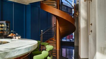 Desayuno inglés todos los días (con cargo)