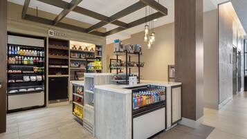 Snack bar