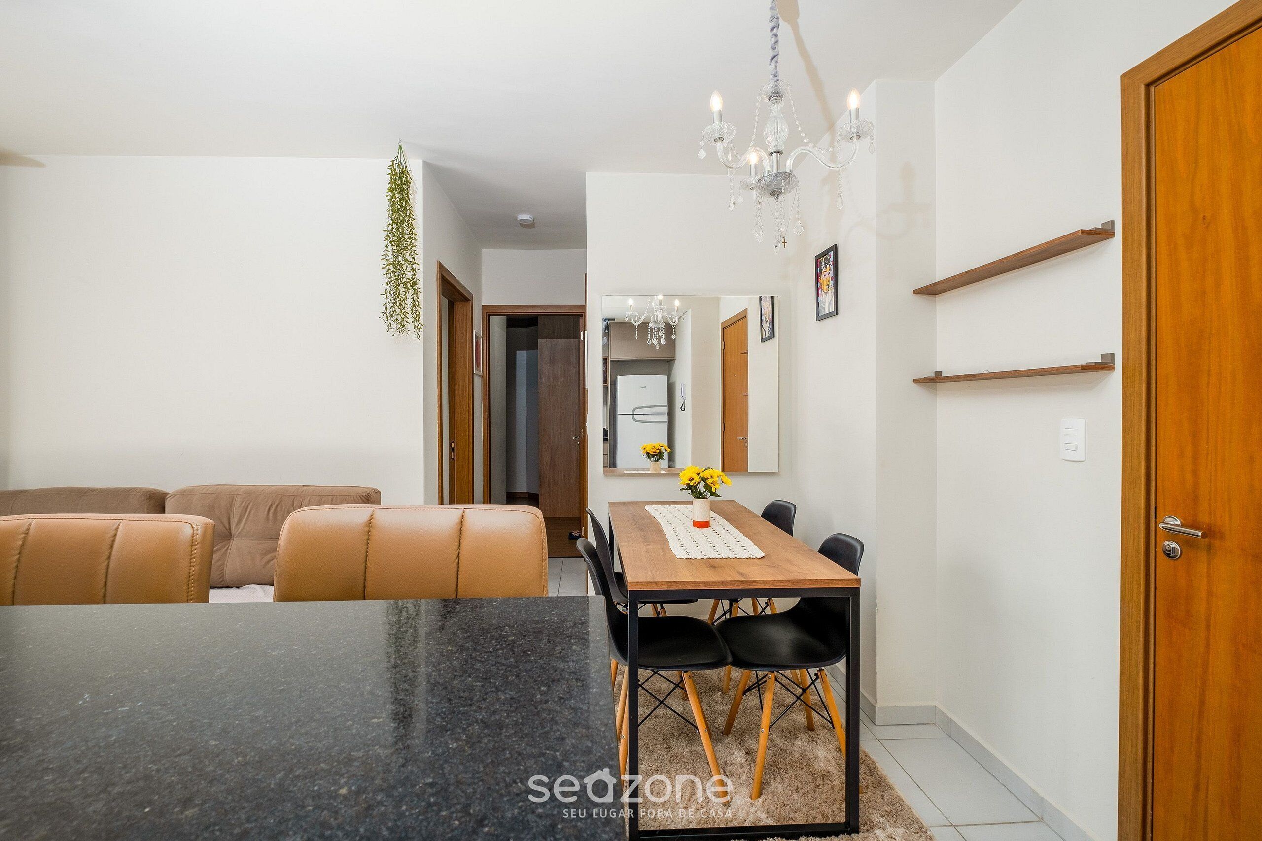 Basic Apartment | Dining