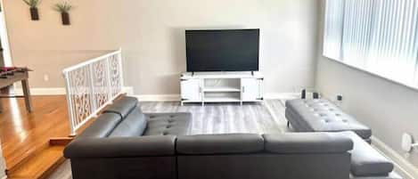 Smart-tv en tafelvoetbal