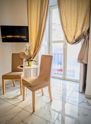 Superior Room | Free WiFi - La Locanda dell'Amore (Naples)