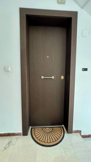 Lejlighed - 1 soveværelse - balkon | Overnatningsstedets indgangsparti