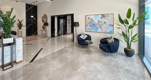Reception - KeyRock Living - Elegant Lake View Apt (Dubai)