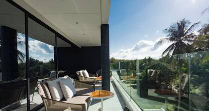 The Lush Apartments & Suites