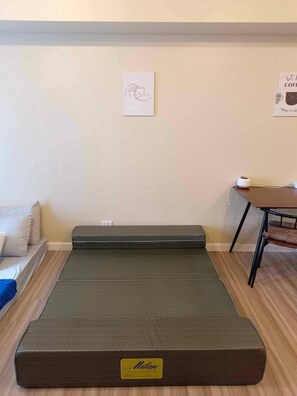 Appart'hôtel, 1 chambre, accessible aux personnes à mobilité réduite, patio