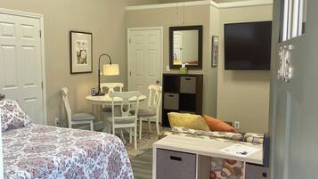 1 sovrum, wi-fi och sÀngklÀder