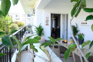 Apartment, 3 Bedrooms, Smoking, Balcony | Balkoni