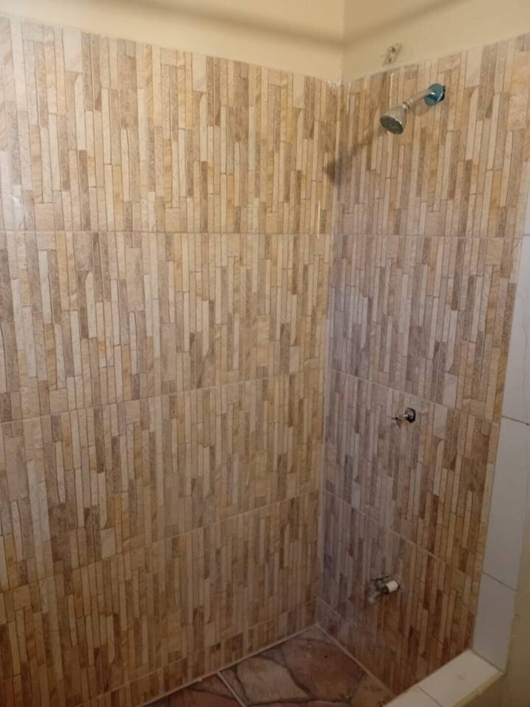 Handtücher, Seife, Toilettenpapier
