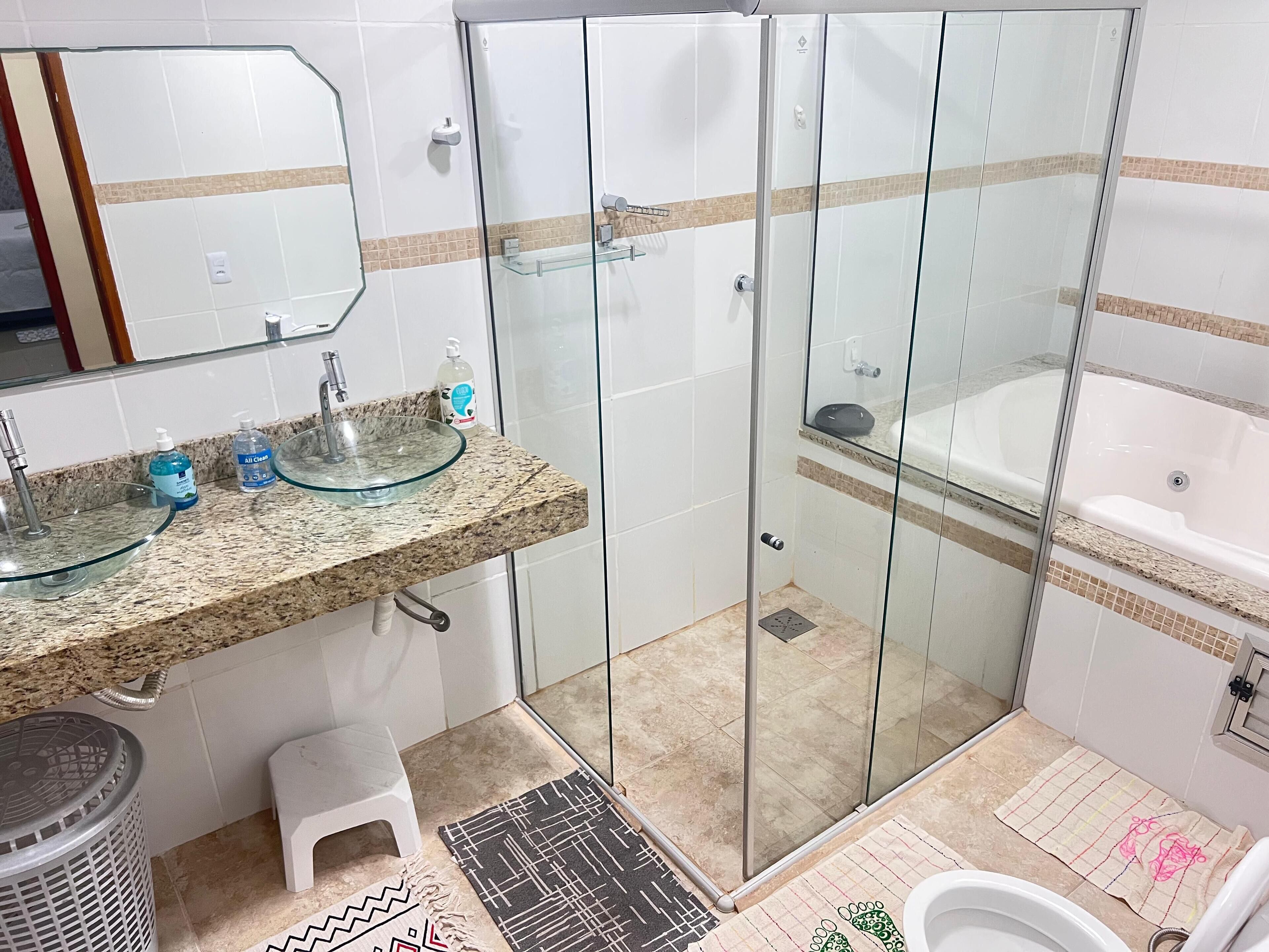 Shower, bidet, towels, soap