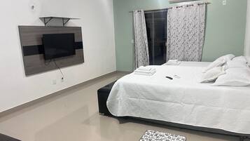 5 chambres, fer et planche Ă  repasser, Wi-Fi gratuit, draps fournis