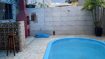 Bañera de hidromasaje exterior