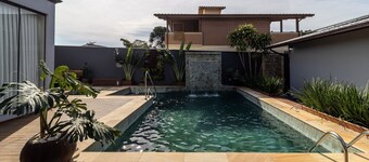 House With Pool Near the Beach Jde792