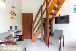 Basic Apartment | Interior