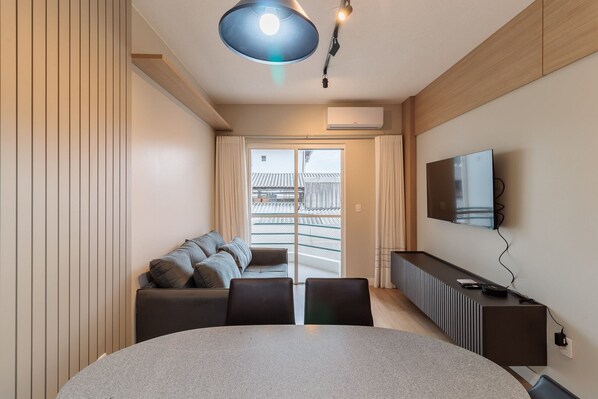 Basic Apartment | Interior - Apt Charming Prox the Beach of Canas Idf105 (Florianópolis)