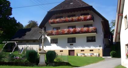 Apartment 'Nr 2' with Shared Terrace, Shared Garden and Wi-Fi