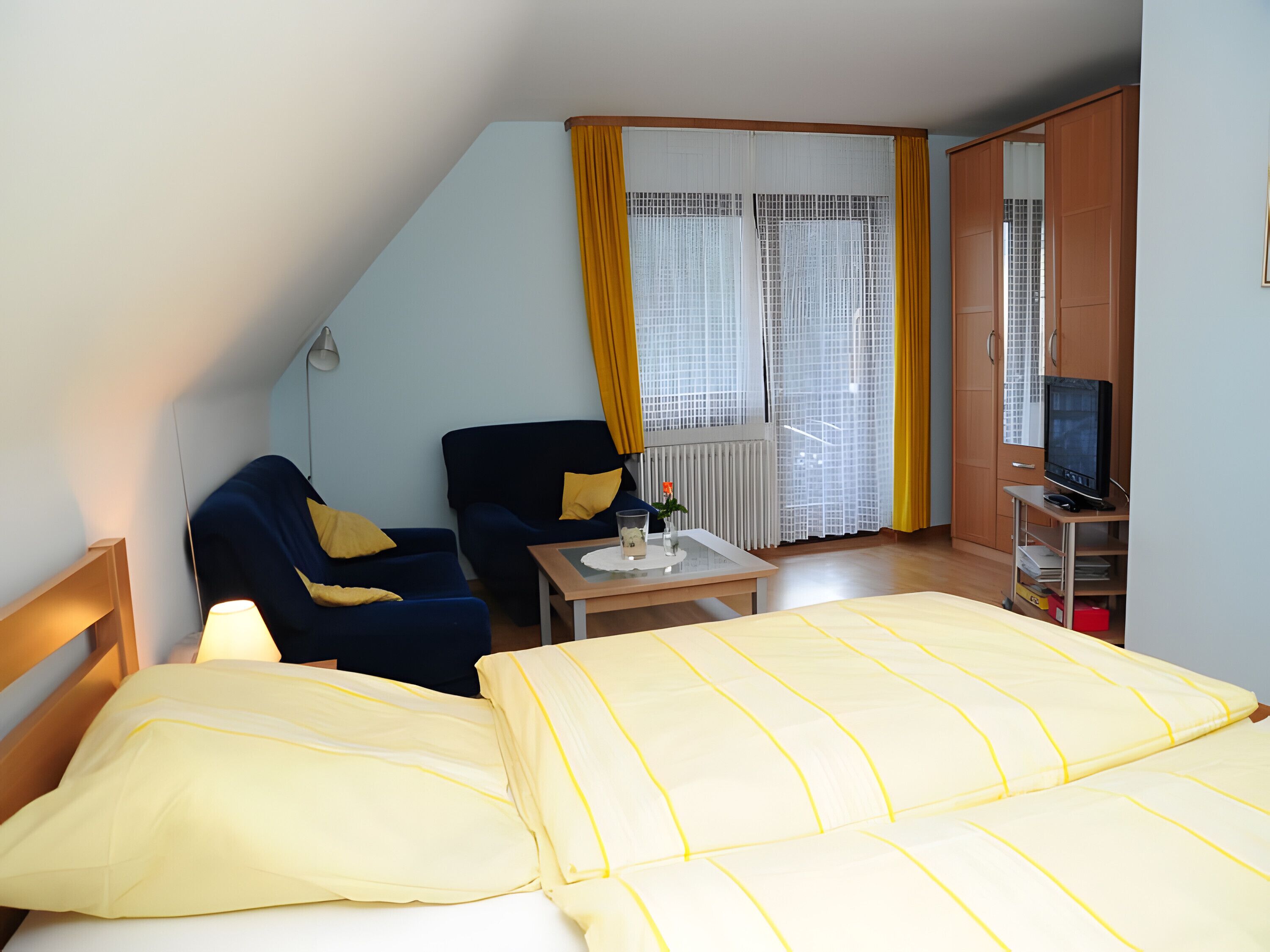 1 bedroom, iron/ironing board, WiFi, bed sheets