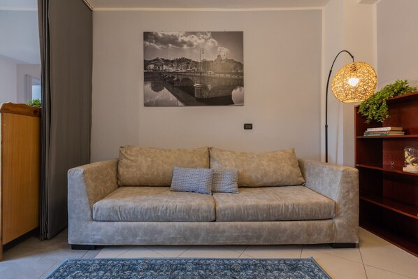 Apartment - Vanchiglia Apartment by Wonderful Italy (Turin)