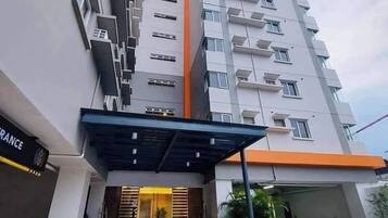 Shared Dormitory, Accessible, Mountain View | Exterior