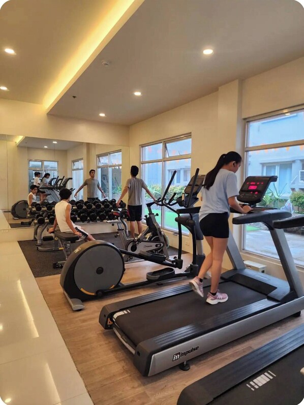 Shared Dormitory, Multiple Bedrooms, Accessible, Mountain View | Fitness studio