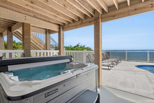 Livin' The Dream: Soundfront | Pool | Hot Tub