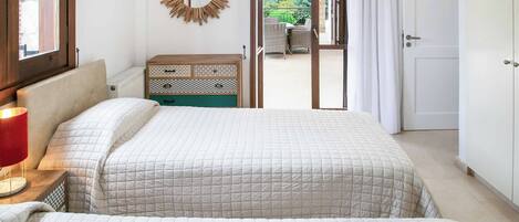 3 bedrooms, WiFi, bed sheets