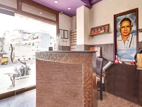 Hotel O Karakambadi Near Alipiri