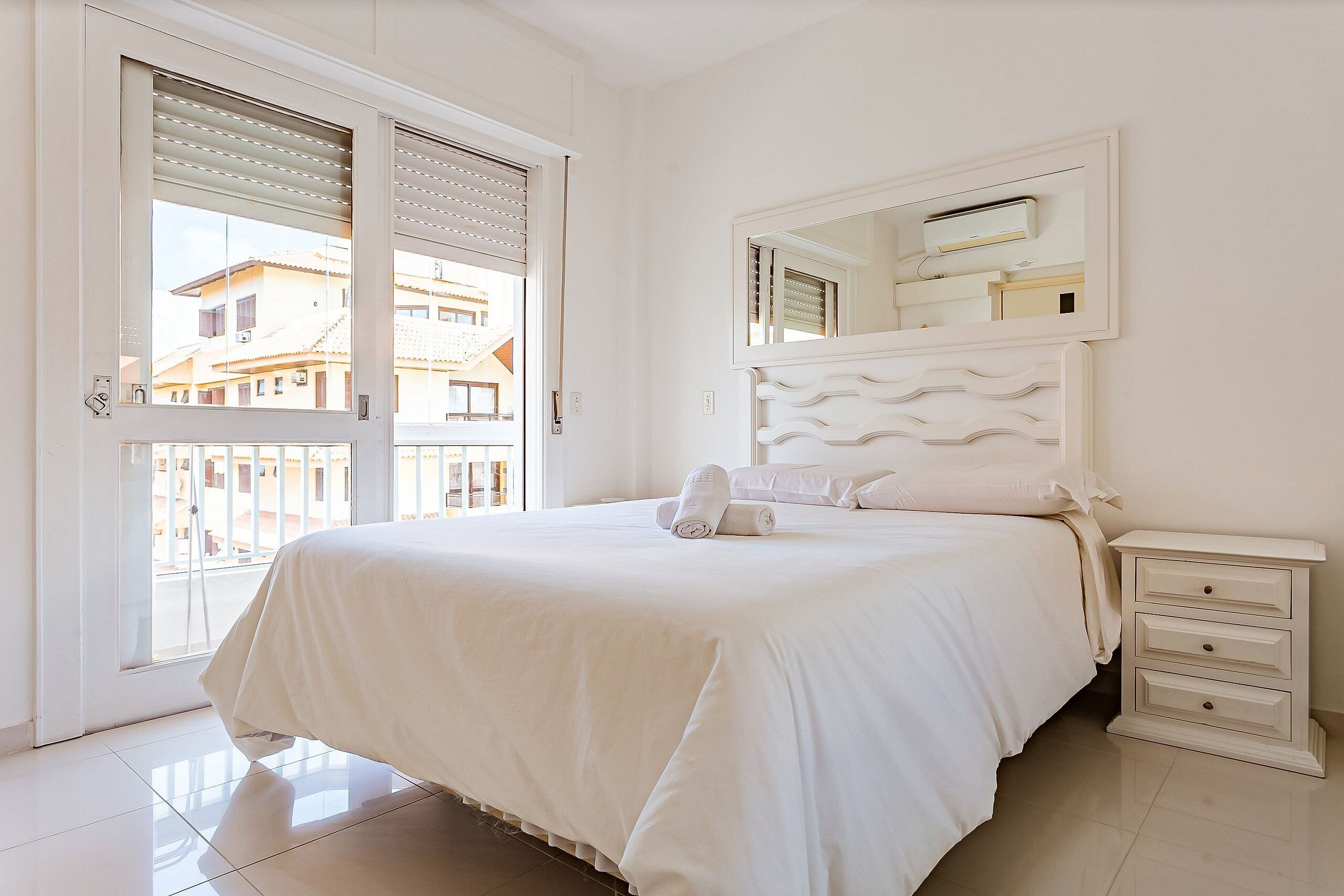 Apartamento básico | Escritorio