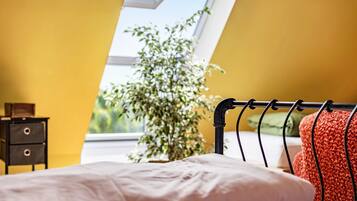 1 soverom, skrivebord, strykejern/-brett og wi-fi