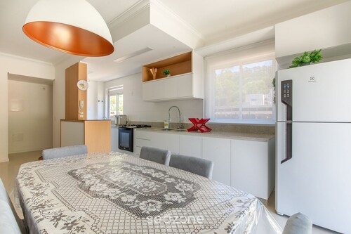 Beautiful apt With Barbecue in Floripa Ibe104