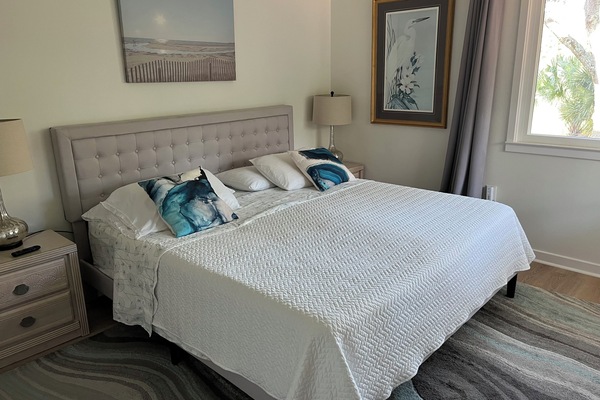 3 bedrooms, iron/ironing board, WiFi (free), bed sheets