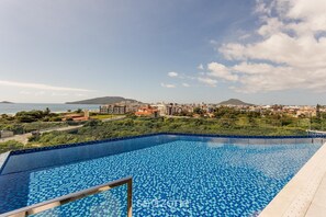 Basic-lejlighed | Pool | Udendørs pool