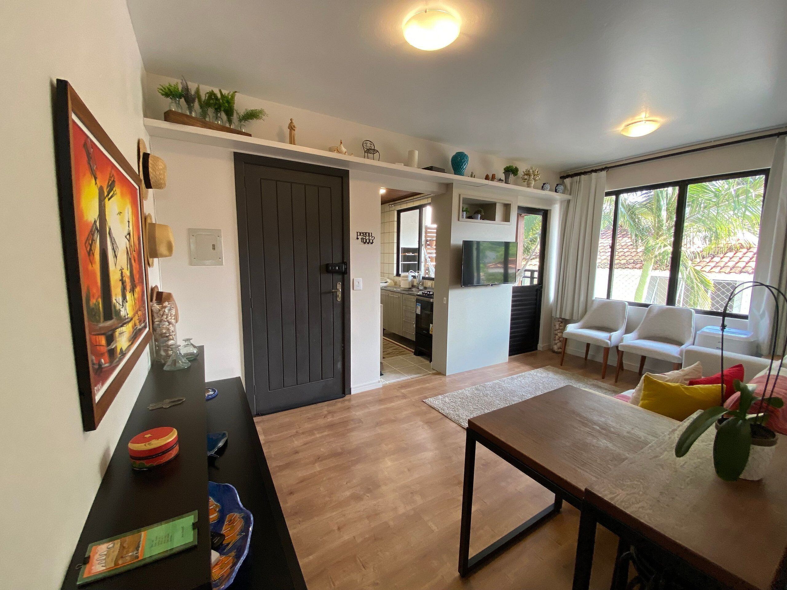 Basic Apartment | Living area
