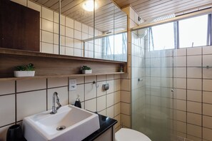 Căn hộ cơ bản | Phòng tắm | Đồ dùng nhà tắm miễn phí 